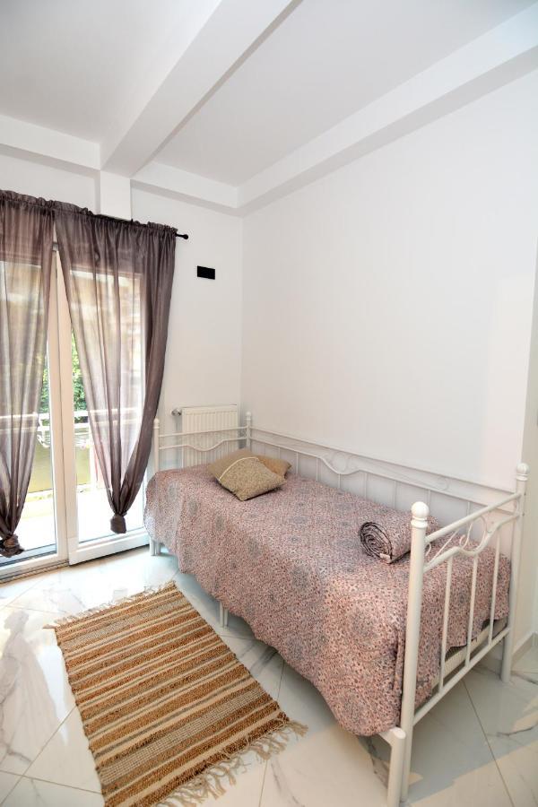 La Casa Blanca Apartment Kavála Ngoại thất bức ảnh